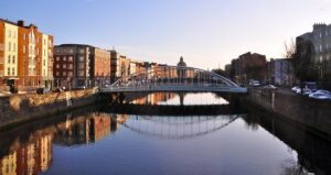 Alte Brücke in Dublin